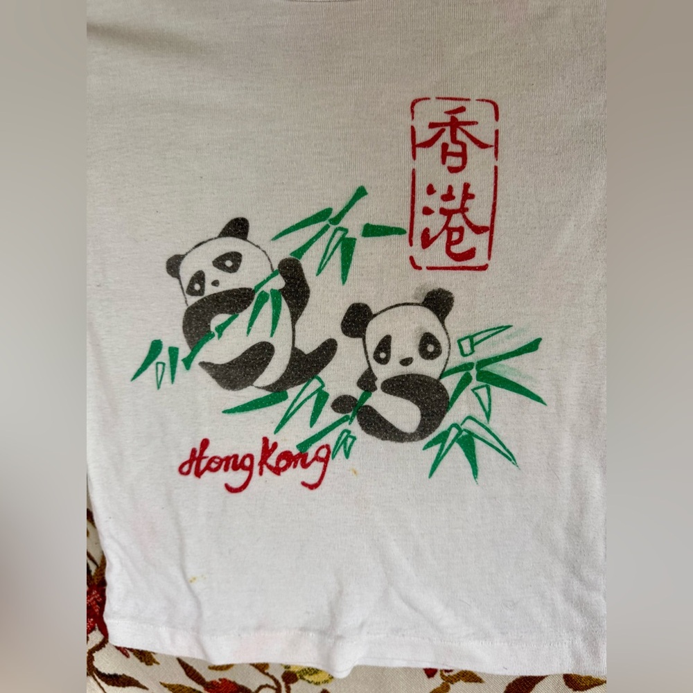 70s Vintage Hong Kong Kids White Panda Graphic T-Shirt - Picture 4 of 6